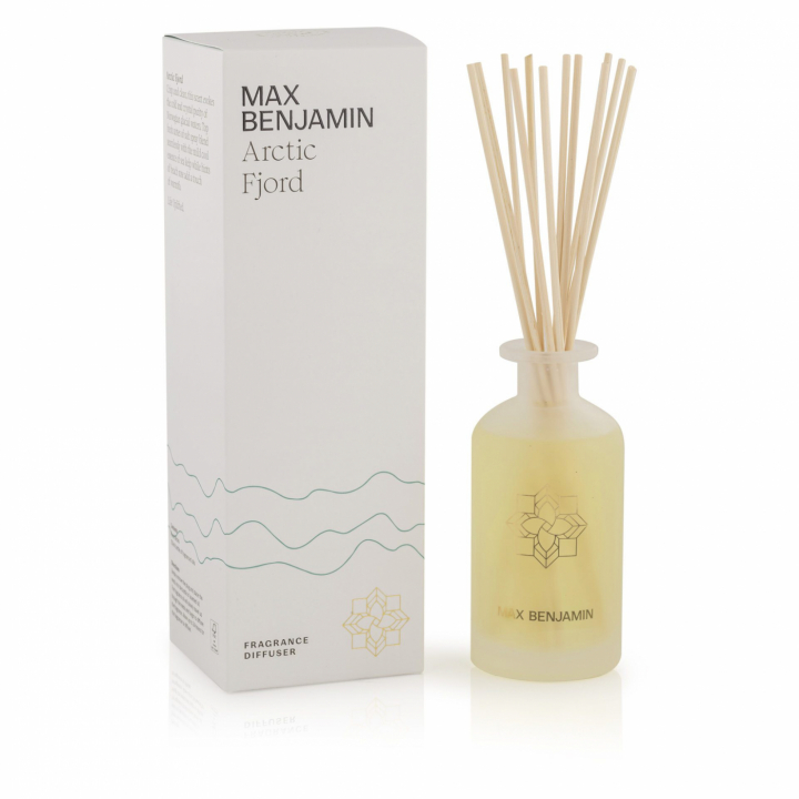 Max Benjamin Reed Diffuser - Arctic Fjord 150ml, RB-D20 i gruppen INREDNING / Ljusstakar & ljuslyktor / Doftljus hos NordiskaDeko Djursholm (5391533719930)