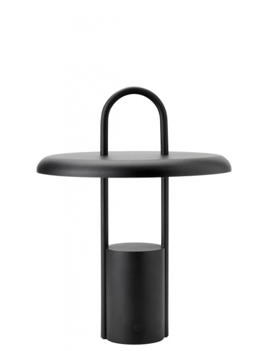 Stelton Pier bärbar LED-lampa H 33,5 cm, Svart, 616 i gruppen BELYSNING / Utomhusbelysning hos NordiskaDeko Djursholm (5709846032538)