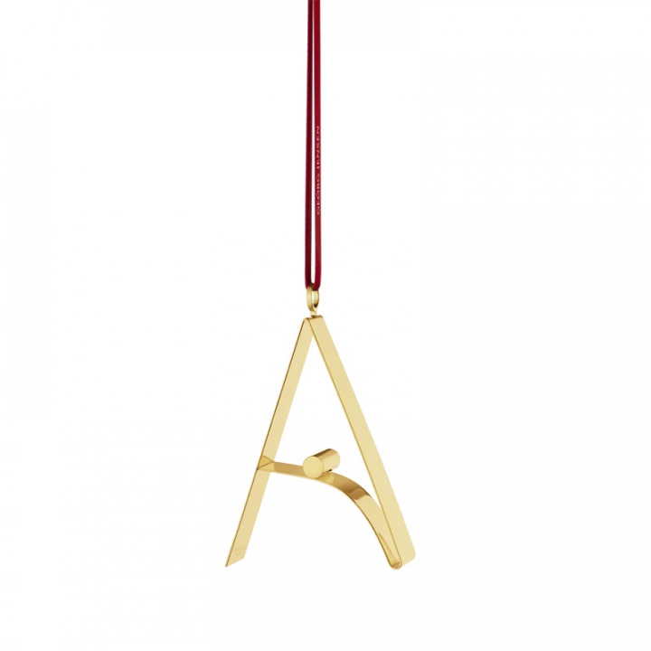 Georg Jensen 2026 CC Letter Ornament, A, 18KT guldpläterad mässing, 10021129A i gruppen INREDNING / Dekoration / Juldekorationer hos NordiskaDeko Djursholm (5713275278740)