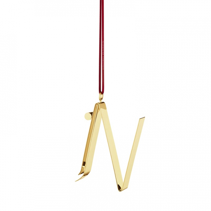 Georg Jensen 2026 CC Letter Ornament, N, 18KT guldpläterad mässing, 10021129N i gruppen INREDNING / Dekoration / Juldekorationer hos NordiskaDeko Djursholm (5713275278887)