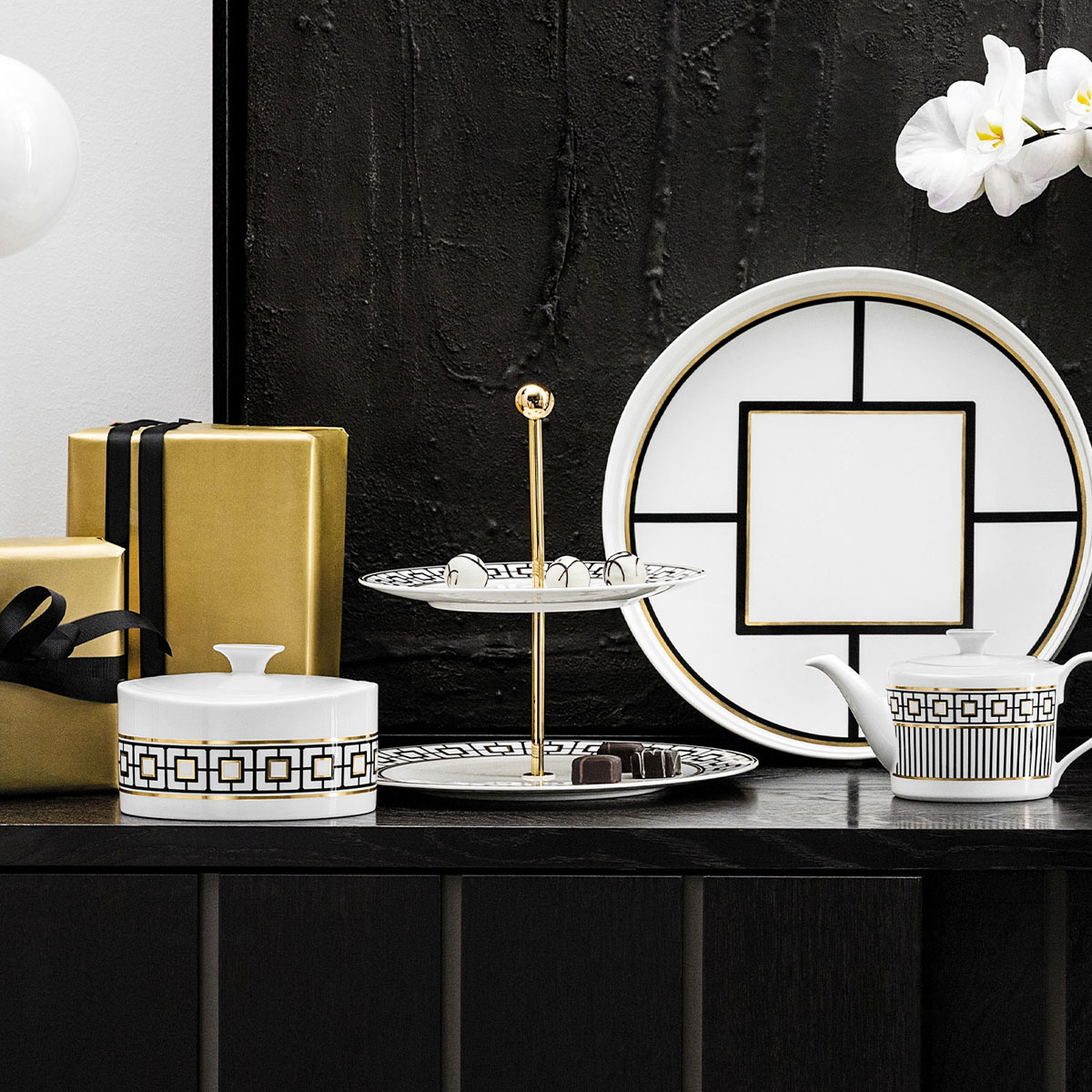 MetroChic, premium porslin tårtställ, med 2 våningar, Villeroy & Boch- 1044837880