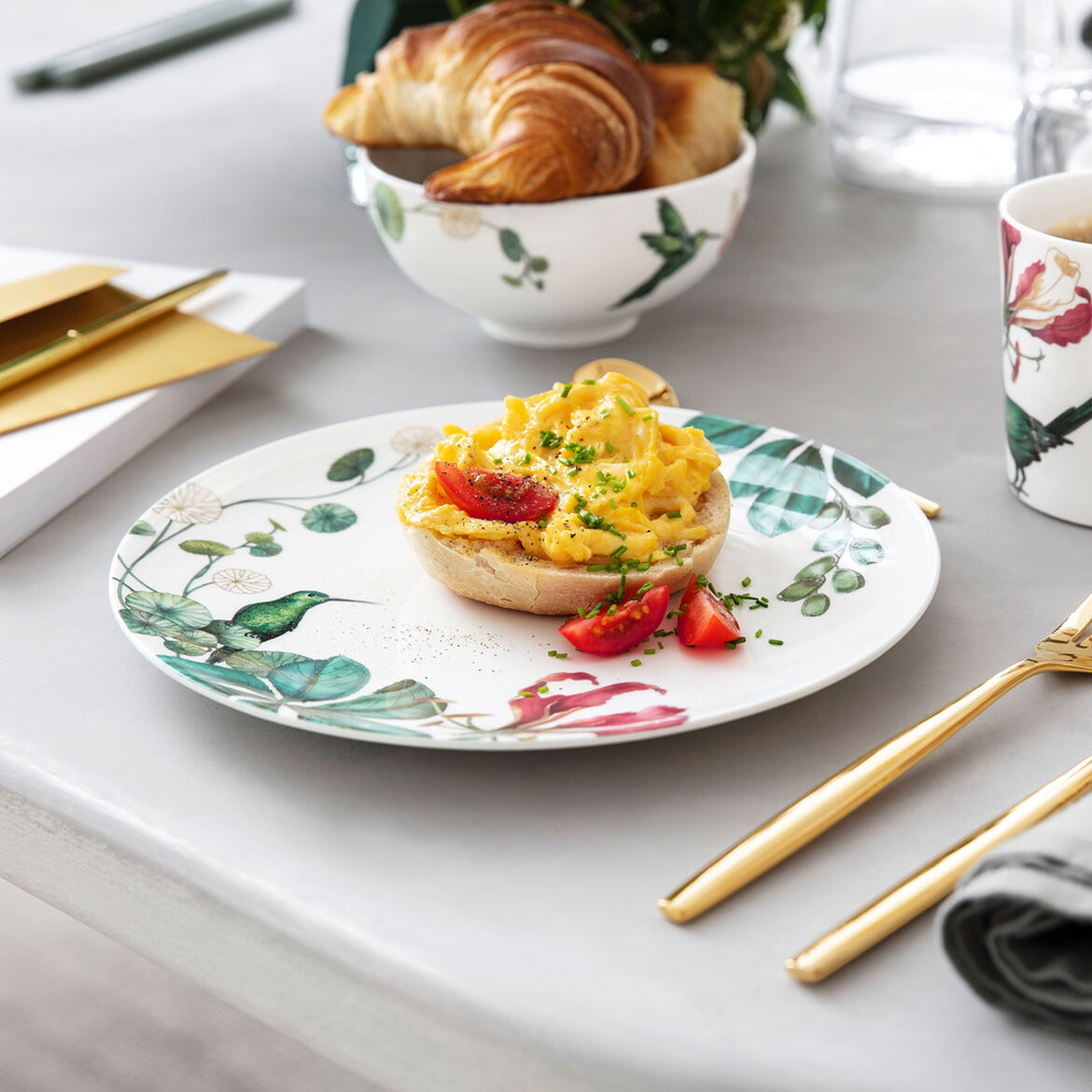 Avarua dessert/frukosttallrik, 22 cm, vit/flerfärgad, 1046552640