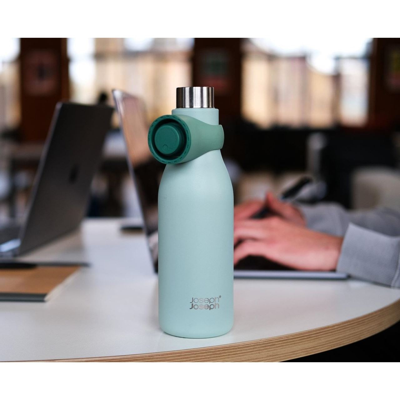 Resemugg 500ml Sipp Travel grön - Joseph Joseph- J81118