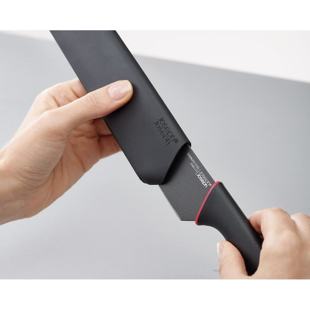 Set med 2 knivar med integrerad keramisk vässare - Joseph Joseph-J10146