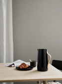 Stelton Emma vakuumkanna, kaffe 1,2 l., svart, X-200-2 Stelton Emma vakuumkanna, kaffe 1,2 l., svart, X-200-2