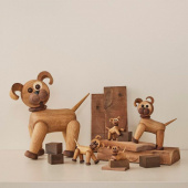 Spring Copenhagen Happy Dog Dekoration 13,5 cm Ek, 2010-FSC Spring Copenhagen Happy Dog Dekoration 13,5 cm Ek, 2010-FSC