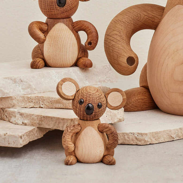 Spring Copenhagen Joey Koala Dekoration 7,5 cm Ek/Ask, 2034-FSC