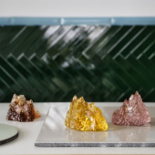 Kosta Boda The Rock ljuslykta pink 91mm, 7062326 Kosta Boda The Rock ljuslykta pink 91mm, 7062326