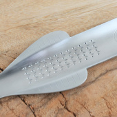 Alessi Boga ingefära rivjärn – stål AISI 430 matt - VS06 Alessi Boga ingefära rivjärn – stål AISI 430 matt - VS06